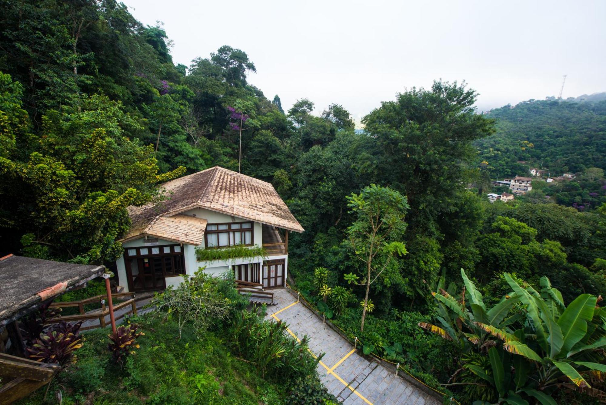 Colinas De Petropolis Correas